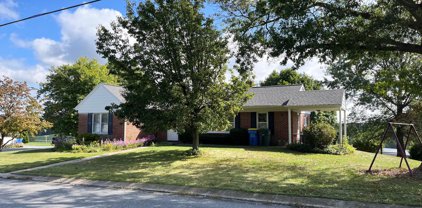 315 S Park St, Dallastown