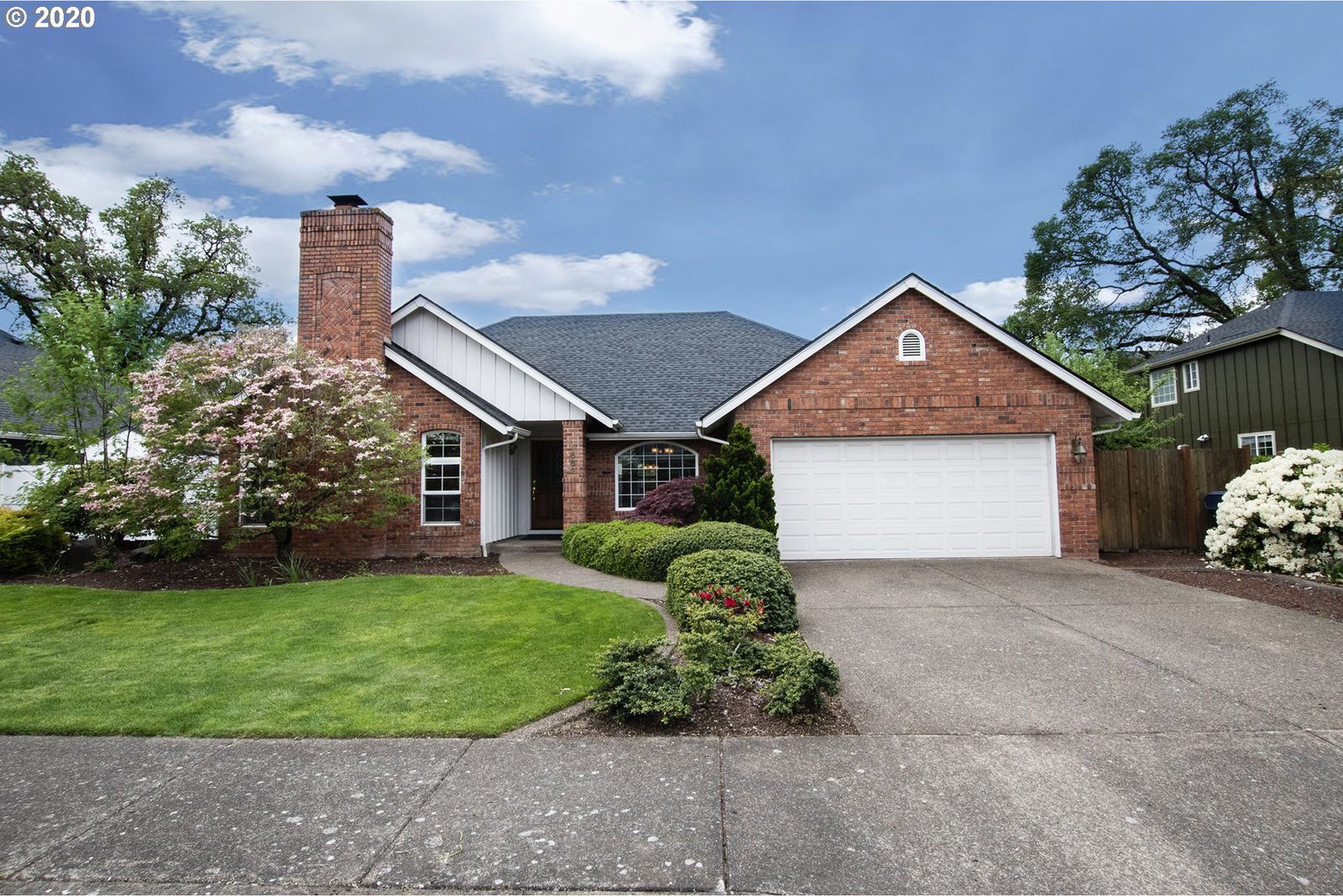 1662 CAMBRIDGE OAKS DR, Eugene, 97401