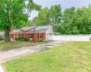 404 Cobblewood Bend, South Chesapeake image
