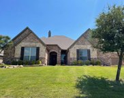 5609 Lakeside  Drive, Fort Worth image