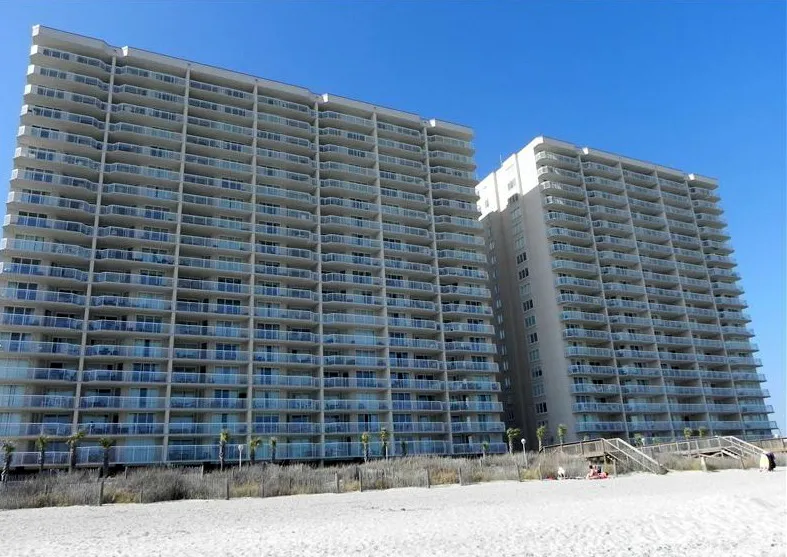 Crescent Shores