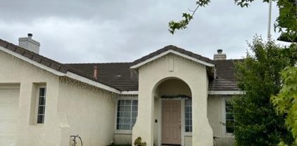 837 Mescal CT, Salinas