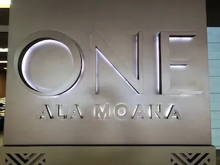 One Ala Moana Sign