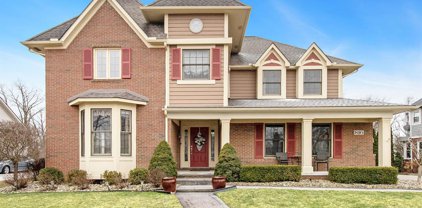 816 GLEN MEADOWS, South Lyon