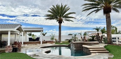 2421 Broken Lance Drive, Norco