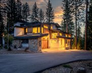9230 Heartwood Drive, Truckee image