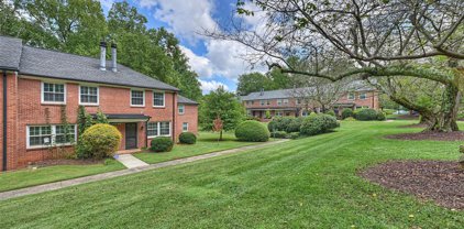 200 N Laurel  Avenue Unit #5B, Charlotte