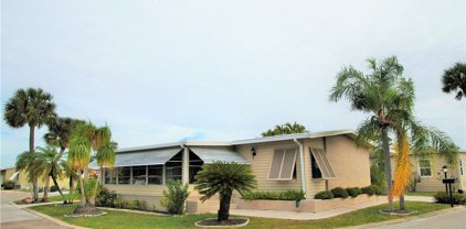 360 Middlecoff Court, North Fort Myers