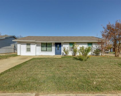 13245 Valley Forge  Circle, Balch Springs