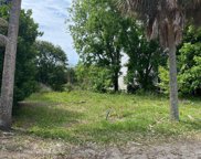 304 Carolina Boulevard, Isle Of Palms image