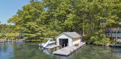 108 Treasure Island, Alton
