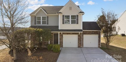 101 Isabella  Court, Mount Holly