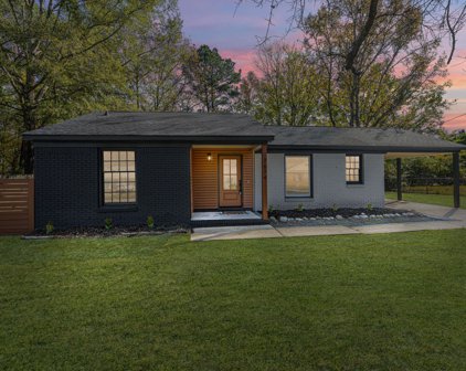 7674 Chippendale Road, North Charleston