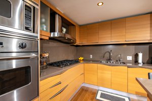 Condo in Pacific Beach