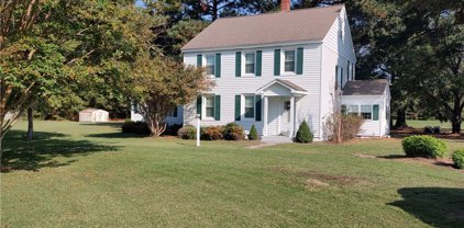 1127 Circle Drive, Mathews