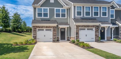 332 Hunt Glenn Court, Greer