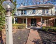 407 S Jackson St, Media image