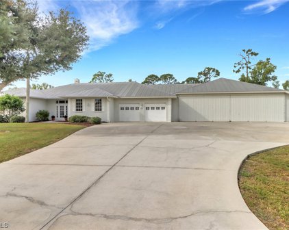 18711 Crosswind Avenue, North Fort Myers