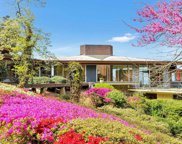159 Cove Neck Road, Cove Neck image