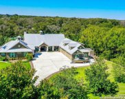 2100 Edgewater Ln, Seguin image