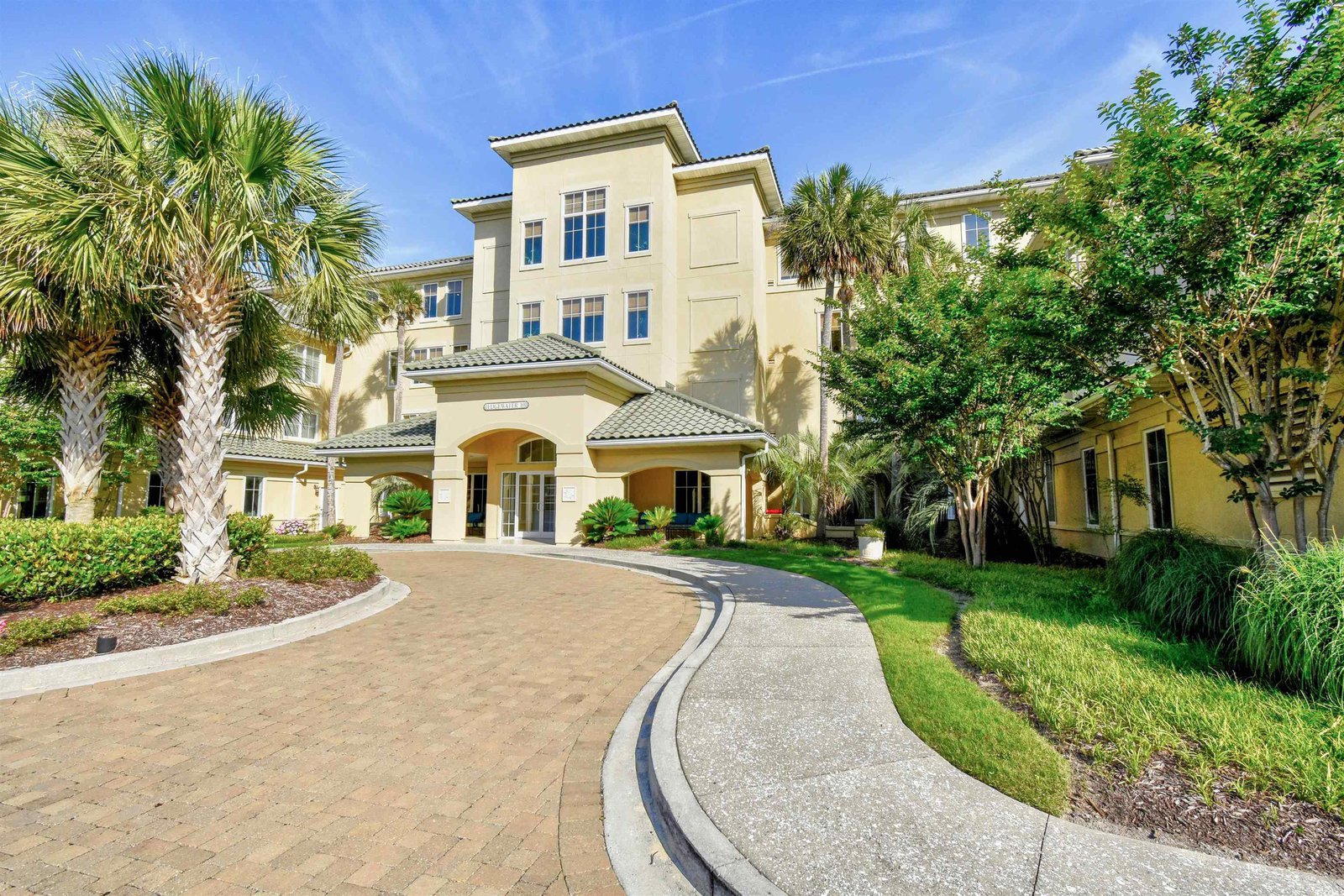 Edgewater Building 1 MLS 2520880 - Edgewater at Barefoot Resort 2180 ...
