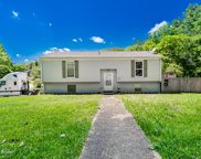 5600 Windy Willow Dr, Louisville image