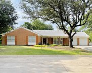 5837 Wales  Avenue, Fort Worth image