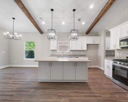 2175 Janet St, Navarre