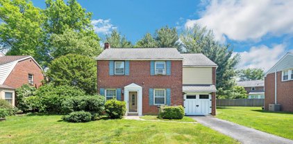 812 S Providence Rd, Wallingford