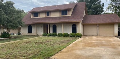 209 Gladiola Ln, San Antonio