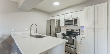 286 W Palomino Drive Unit 120, Chandler