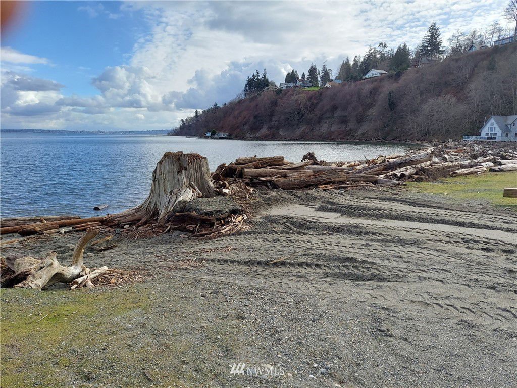 16 H South Beach Dr, Hat Island, WA 98206