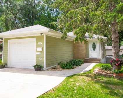 718 2nd Avenue NW, New Brighton