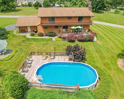11 St Anthony Place, Mahopac