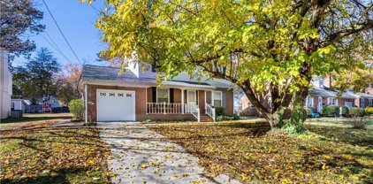 10 Elowro, Newport News