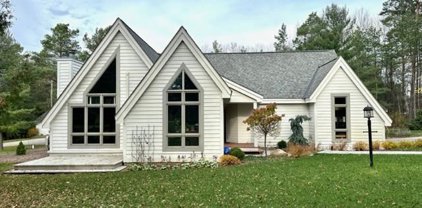 04143 N Concorde Road, Boyne City