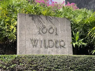 1001 Wilder Sign