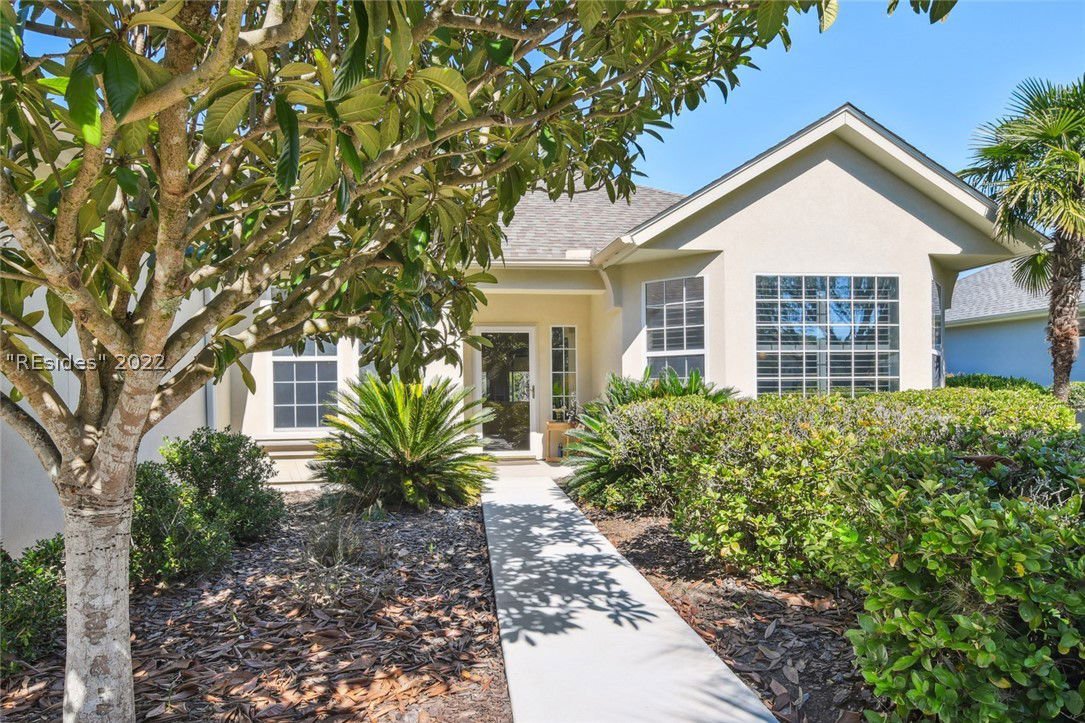 For Sale Hampton Village 10 Hampton Circle, Bluffton 2 Bedroom, 2