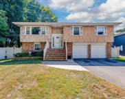 3046 Linden Street, Wantagh image