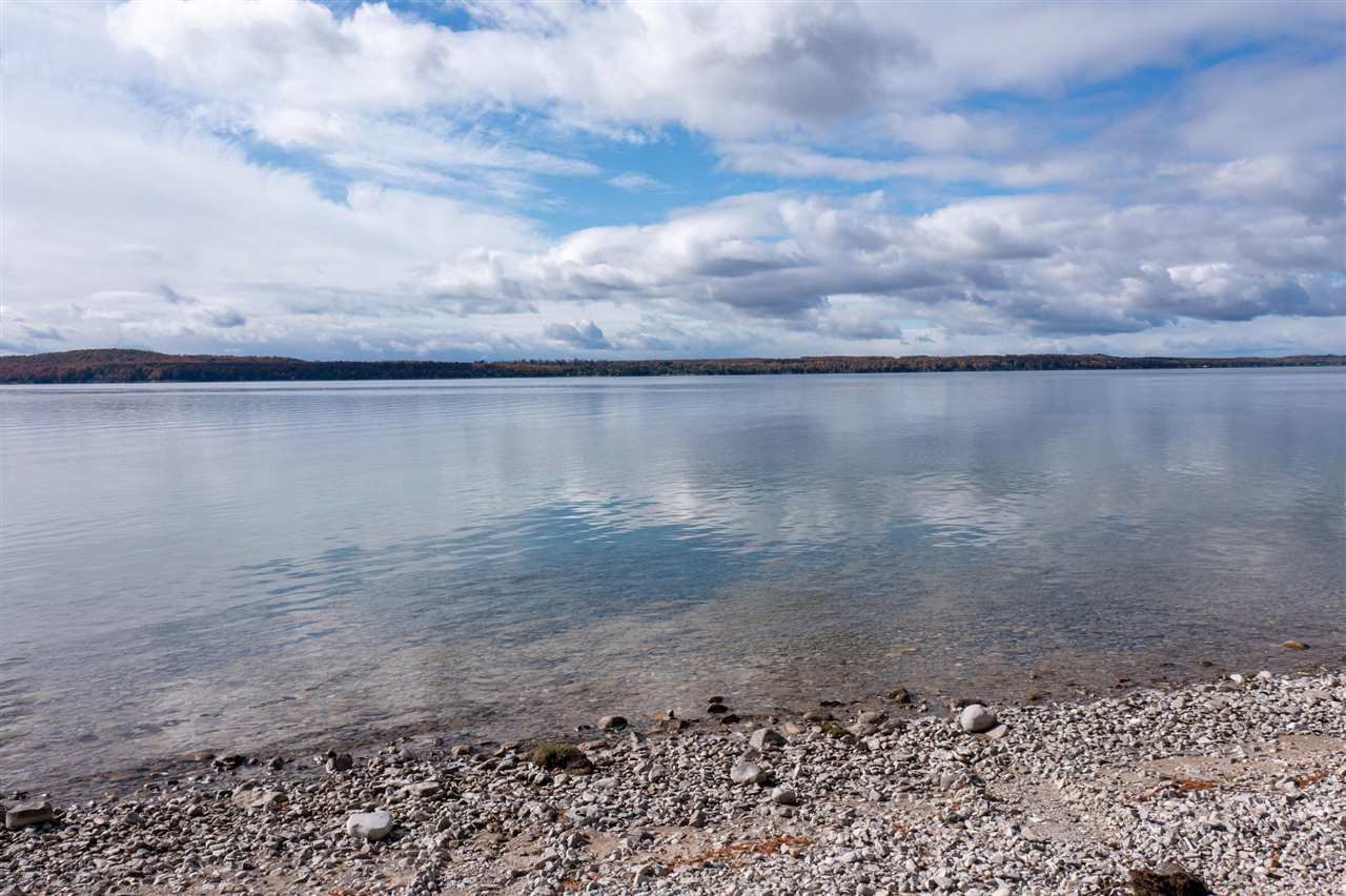 04014 Springwater Beach Road, Boyne City, 49712