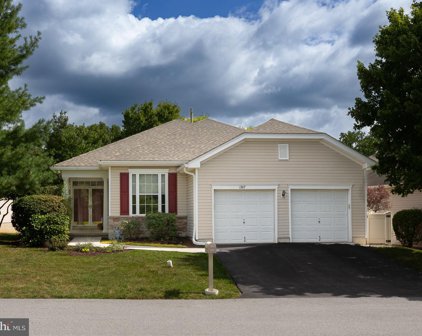 1367 Troon Ln, West Chester