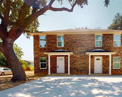 302 Georgia Street Unit A-B, South Houston