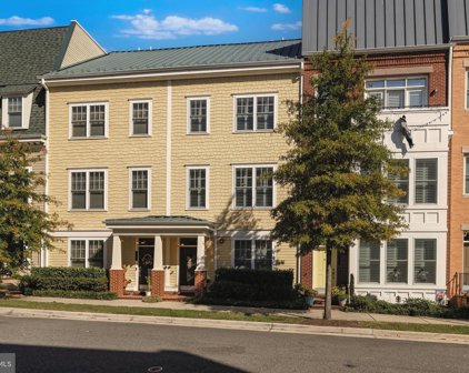 608 E Alexandria Ave, Alexandria