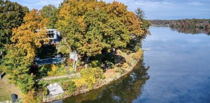 37 Beverly Rd, Arlington