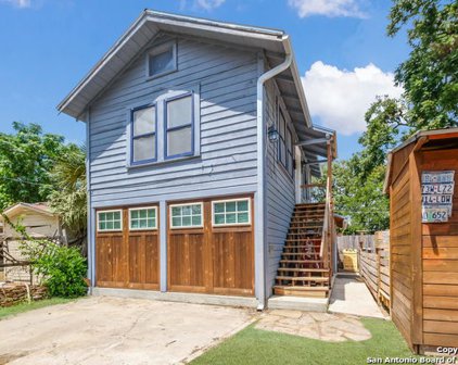 135 Adams St Unit 4, San Antonio