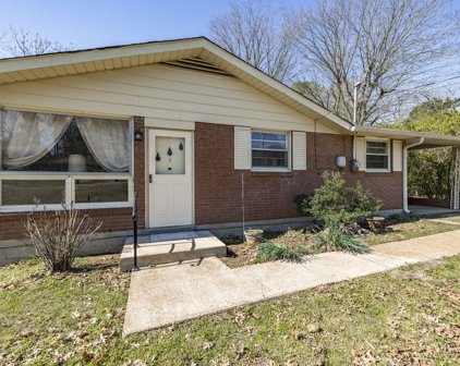209 Edgebrook Rd, Goodlettsville