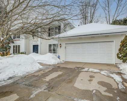 5945 Keithson Drive, Shoreview
