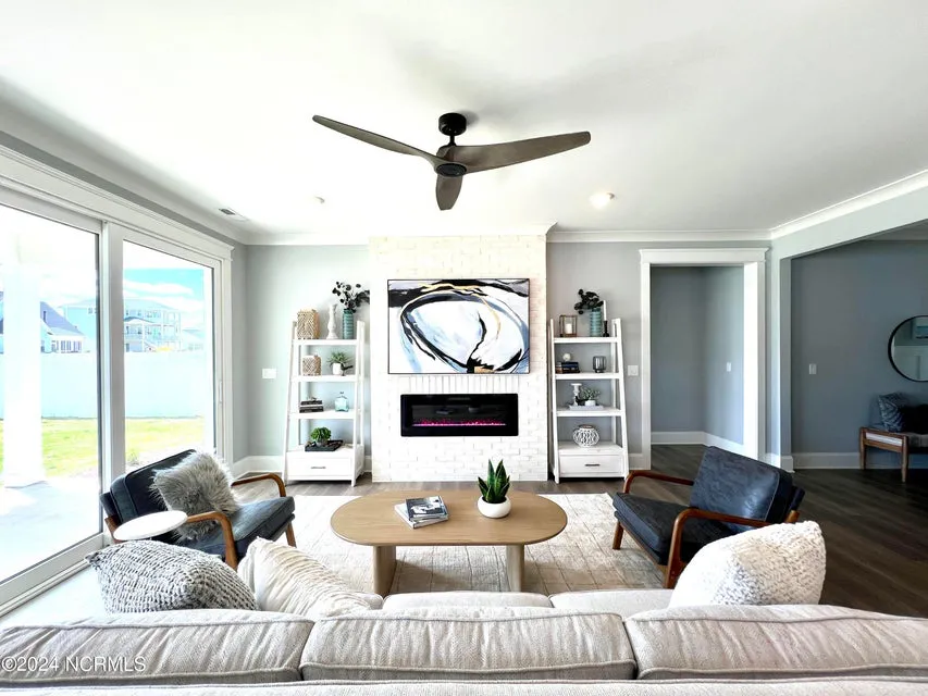 Reeves Custom Homes - Sapphire Plan