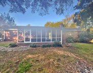 208 Beechwood Drive, Simpsonville image
