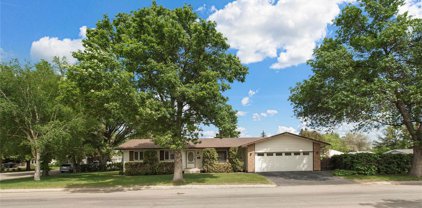802 T N Avenue, Saskatoon
